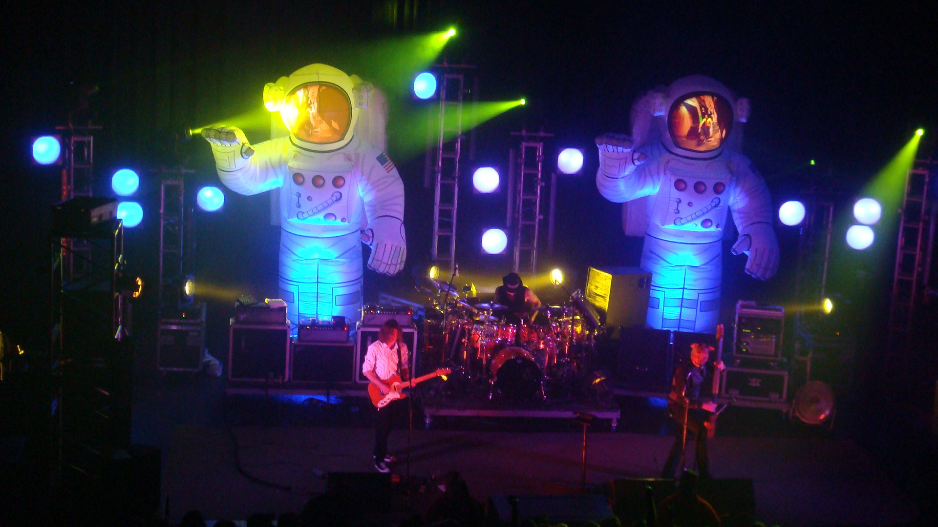 Primus en The Fillmore, 3 de Octubre, 2010. Detroit, Rock City Primus en The Fillmore, 3 de Octubre, 2010. Detroit, Rock City Por Homo Rodans Recuerdo la primera vez que escuché a Primus. Corría el año de...