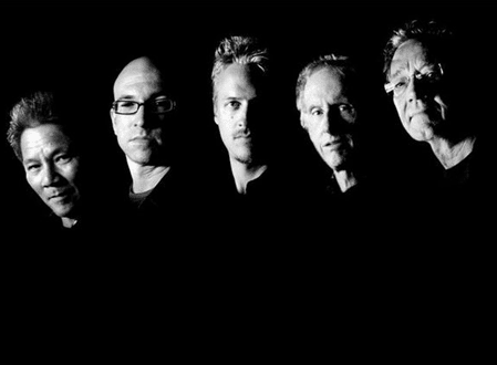 Por Diego Ramos. El próximo 10 de marzo se avecina una noche llena de leyendas rockeras: Ray Manzarek, Robby Krieger y Mark Farner se presentarán en el Auditorio Telmex en...