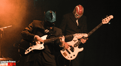 Tarde de surf en Centro Sur con Los Lavalamps y Golden Calavera Por Redacción El Descafeinado. Los Lavalamps y Golden Calavera se presentarán en la Plaza Centro Sur, para ofrecer un concierto lleno de olas y surf. La...