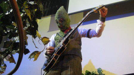 800px-"Chavo"_(Rodrigo)_en_Concierto