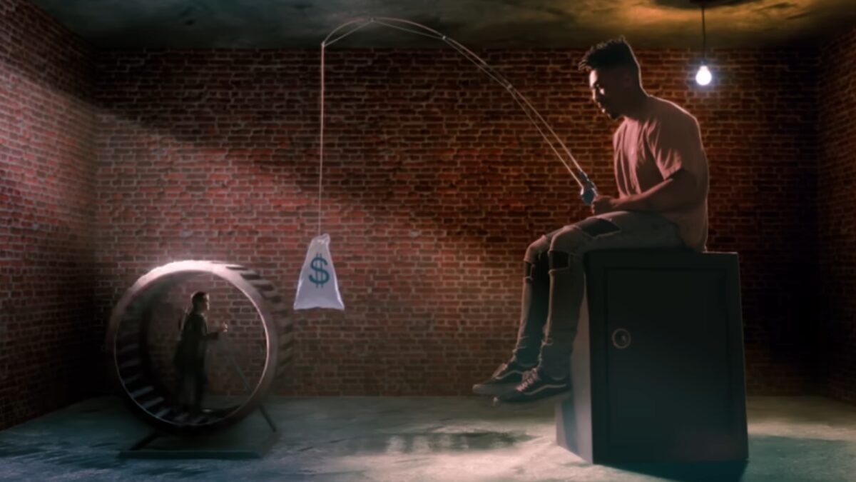 Fotograma del video Eternity de Dax