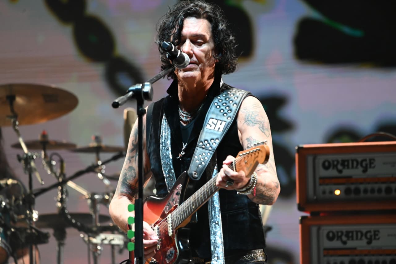 caifanes en las fiestas de octubre